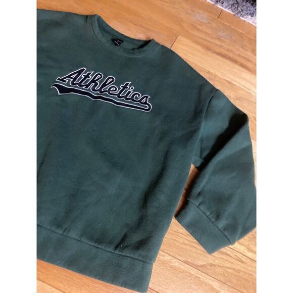 Dazy women's green soft embroidered Athletics crew neck pullover sweater size M - Picture 3 of 9